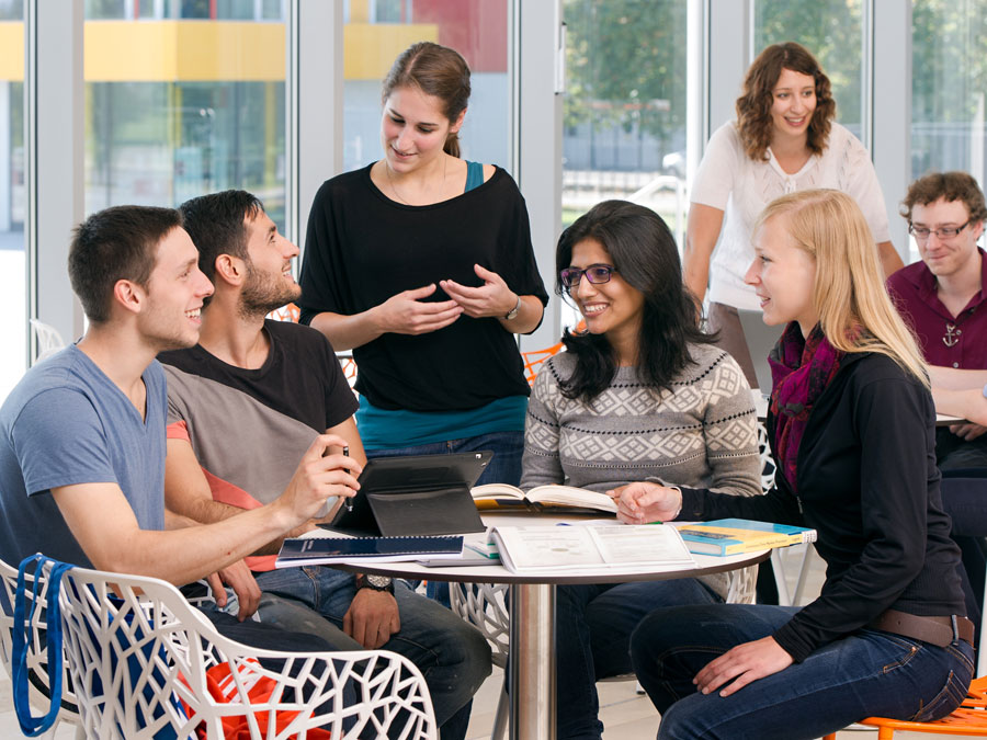 Die TUM steht für Weltoffenheit und Toleranz. (Bild: Heddergott / TUM) Studierende