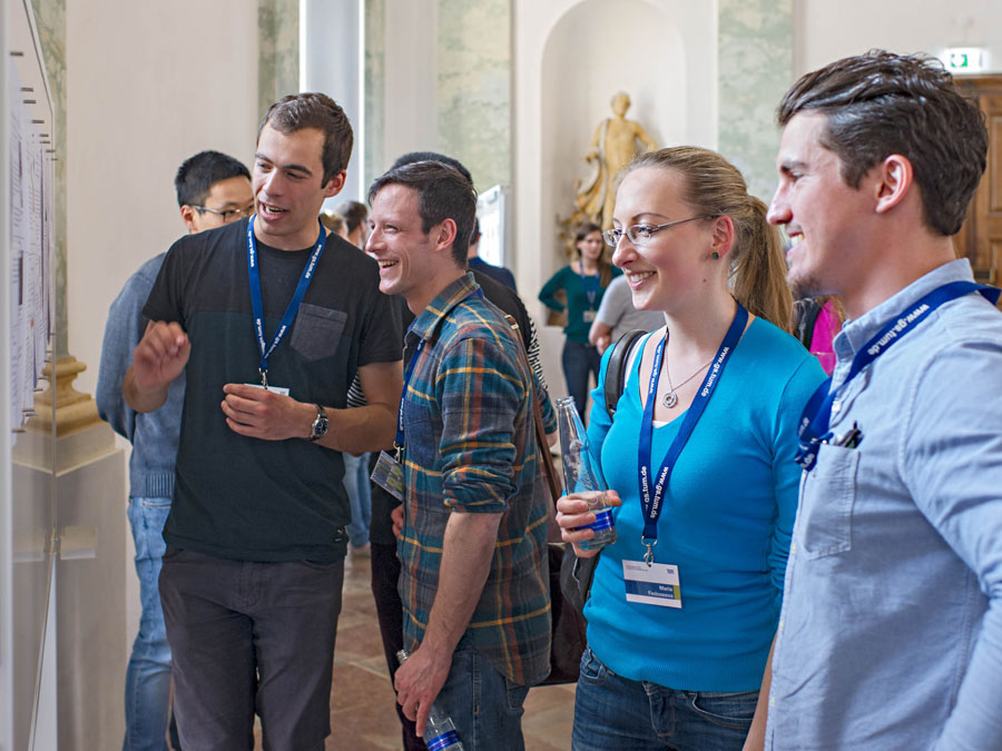 Interdisciplinary discussion at a workshop of the TUM Graduate School in the Science & Study Center Raitenhaslach.