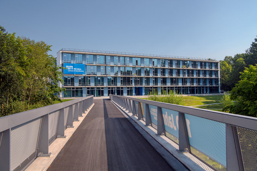 Neue Ausrichtung: Das Zentrum für Agrarwissenschaften der TUM in Weihenstephan trägt nun den Namen Hans Eisenmann-Forum – World Agricultural Systems Center. (Bilder: A. Heddergott/ TUM)