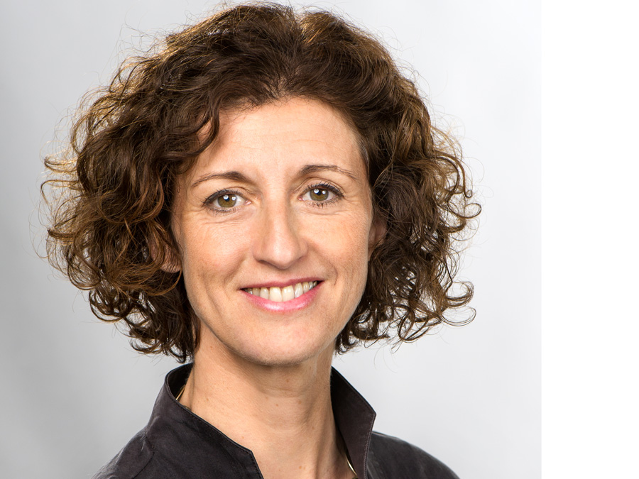 Prof. Regine Keller, Inhaberin des TUM-Lehrstuhls für Landschaftsarchitektur und öffentlichen Raum. (Foto: Astrid Eckert / TUM)