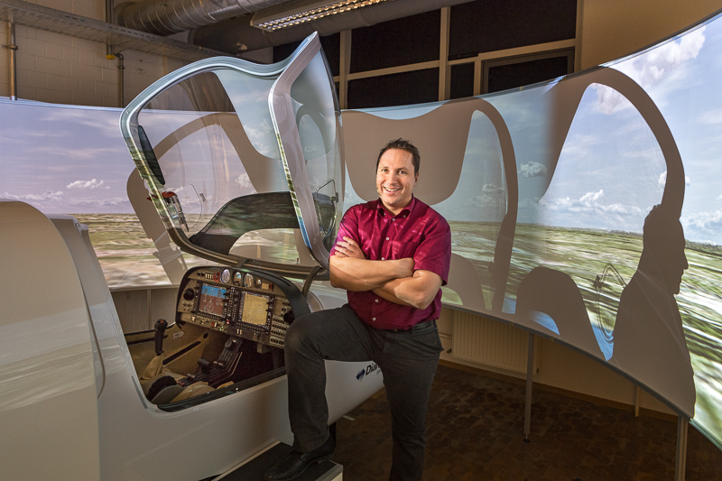 Prof. Dr.-Ing. Florian Holzapfel vom Lehrstuhl für Flugsystemdynamik. Foto: Heddergott /TUM Prof. Dr.-Ing. Florian Holzapfel vom Lehrstuhl für Flugsystemdynamik. Foto: Heddergott /TUM