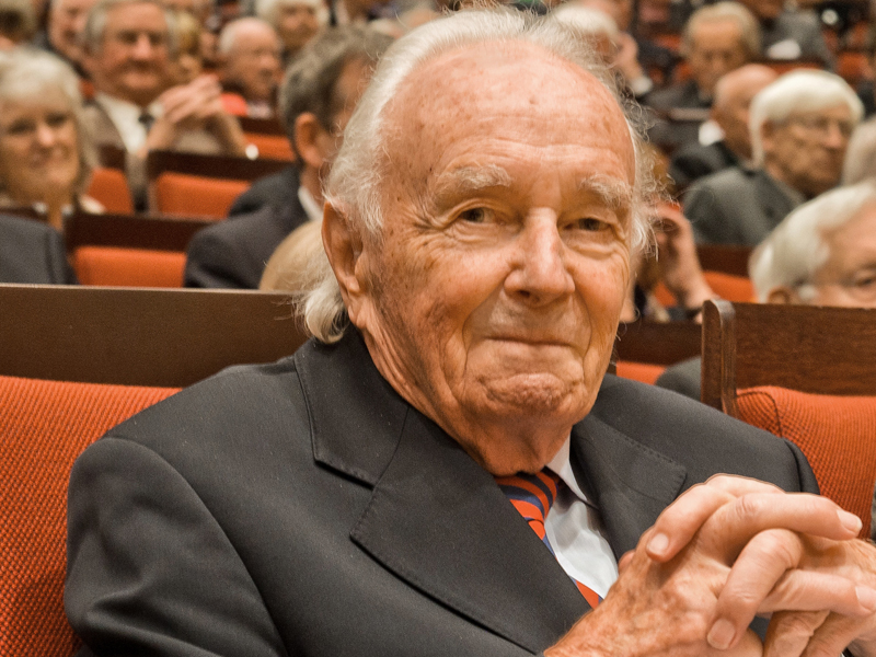 Architekt Prof. Dr.-Ing. Otto Meitinger, Altpräsident der TU München, feiert am 8. Mai 2017 seinen 90. Geburtstag.