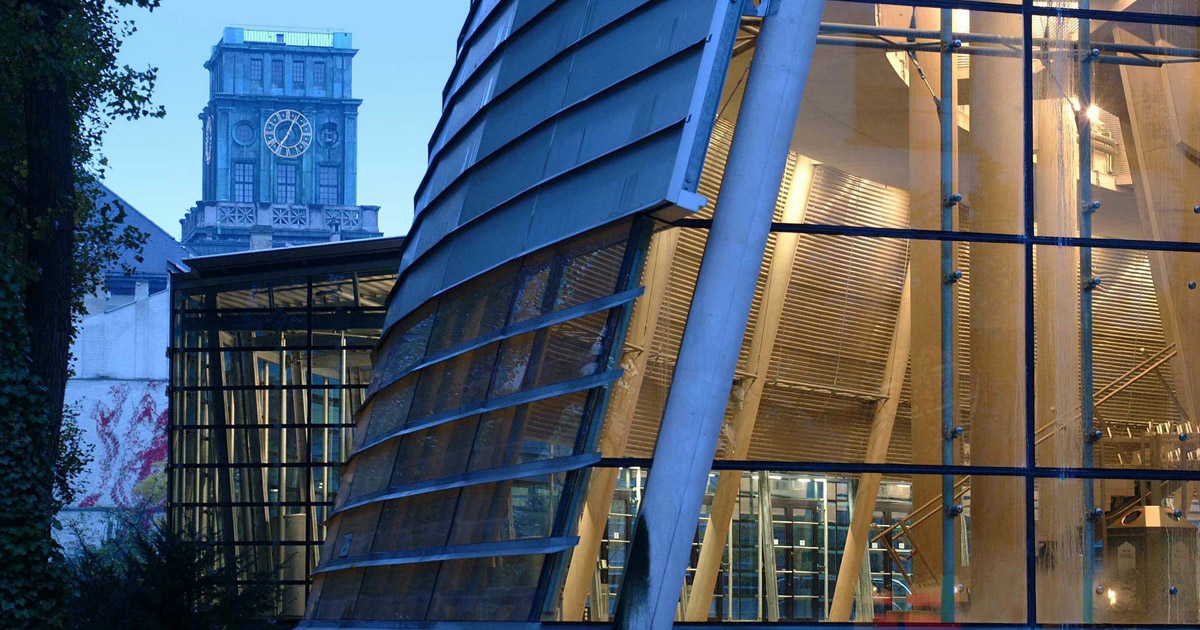 The university’s main campus at twilight (Image: Andreas Heddergott / TU München)