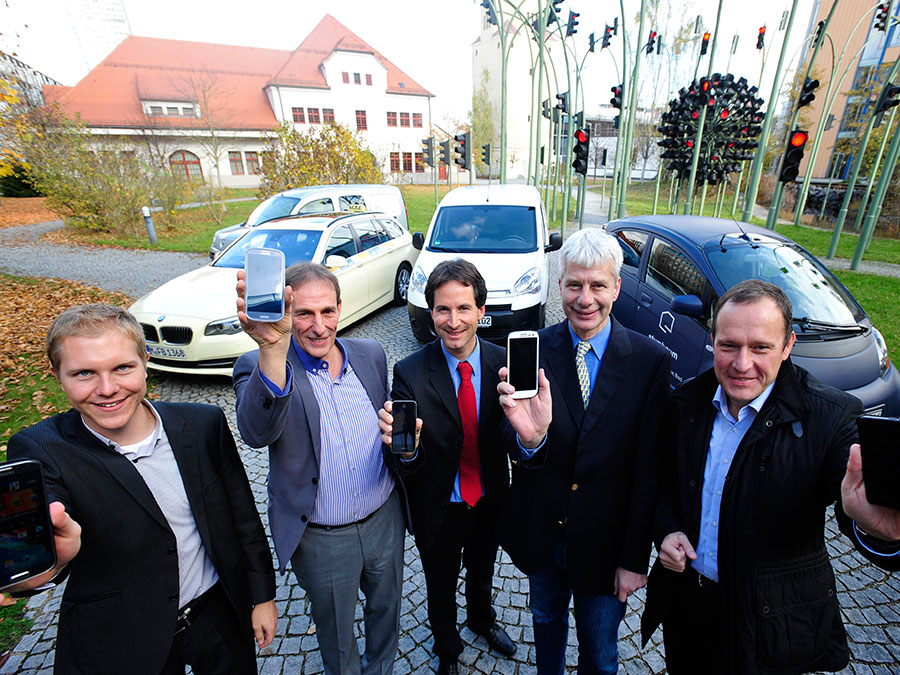 Benedikt Jäger (TUM), Florian Bachmann (Taxiverband), Gunnar Heipp (SWM/MVG), Dr. Jürgen Gaulke (Bundeswirtschaftsministerium), Dr. Wolfgang Christl (Handwerkskammer) - Foto: SWM
