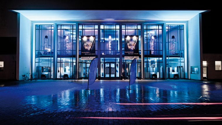 In der Alten Kongresshalle finden vom 10. bis 13.11. die Münchner Wissenschaftstage statt. (Foto: Münchner Wissenschaftstage e.V./Manuel Ringlstätter) In der Alten Kongresshalle finden vom 10. bis 13.11. die Münchner Wissenschaftstage statt. (Foto: Münchner Wissenschaftstage e.V./Manuel Ringlstätter)