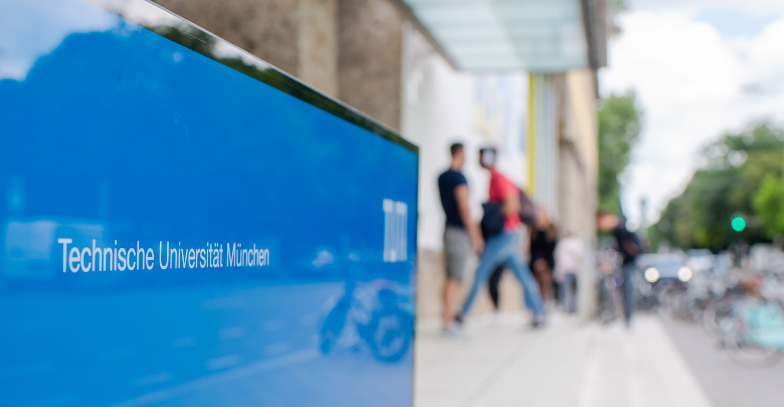 Blue cube at the university's main entrance