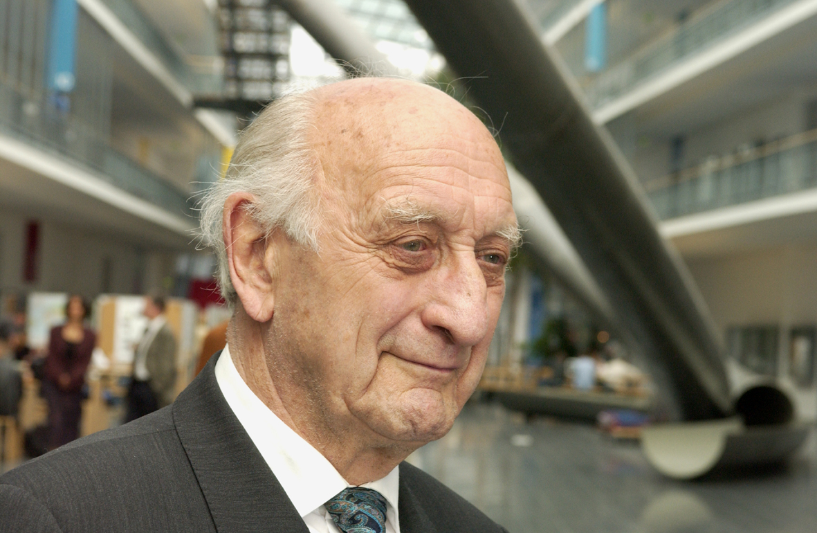Friedrich L. Bauer, erster Professor für Informatik an der TUM