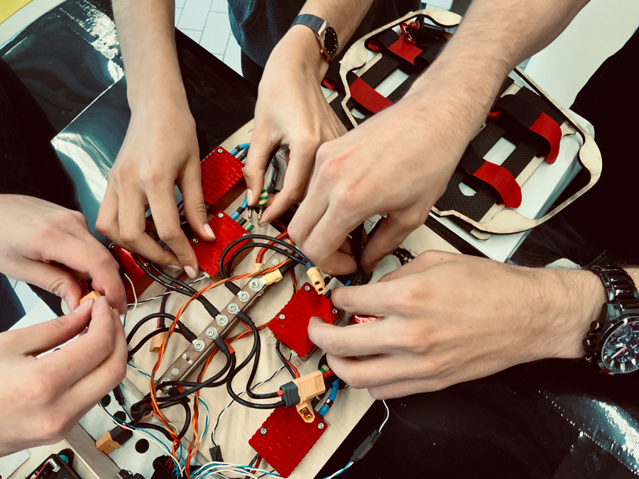 Hands on electronics board